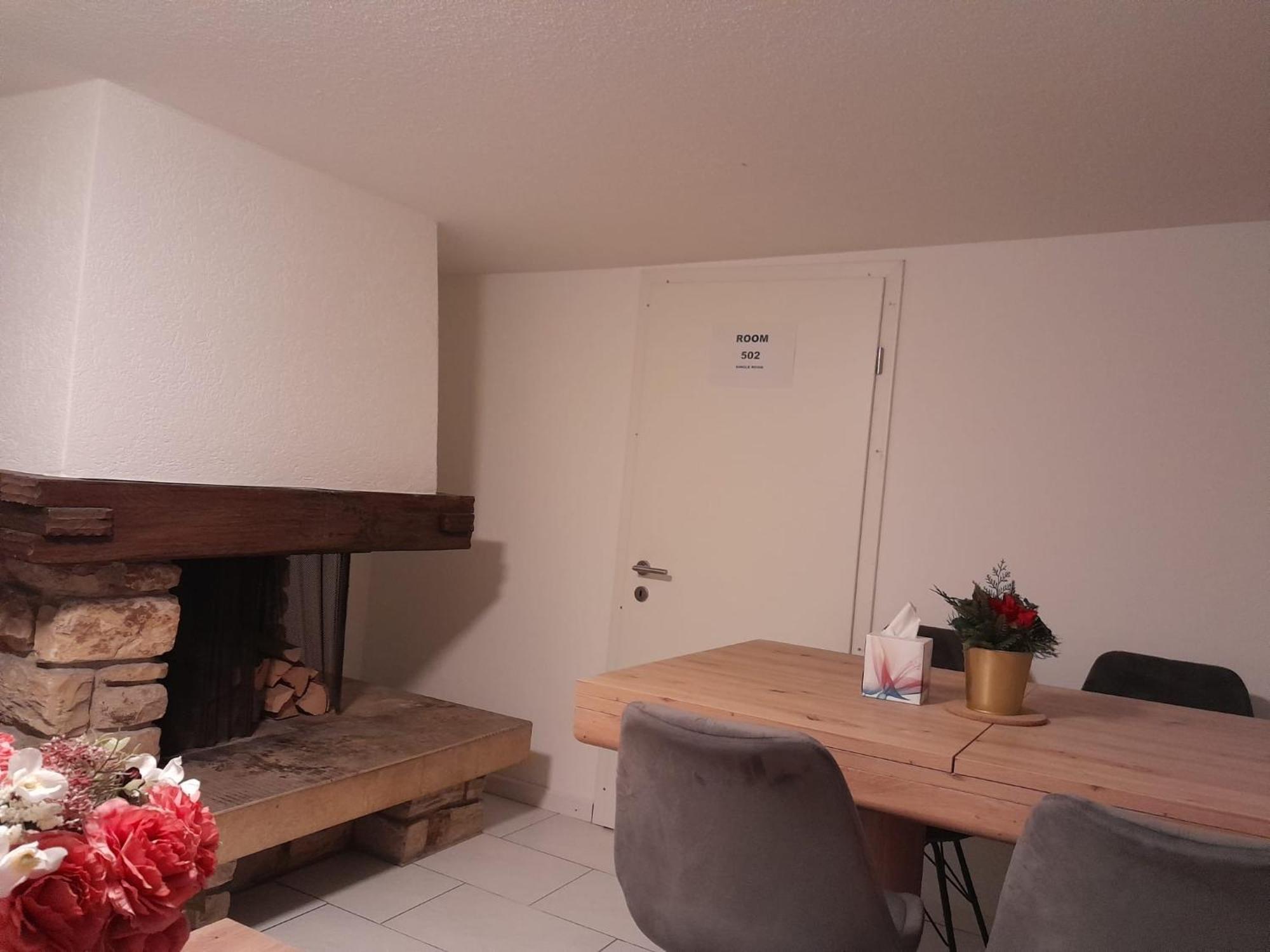 Lindas Apartment Schmidgasse 6 Zürich Kültér fotó